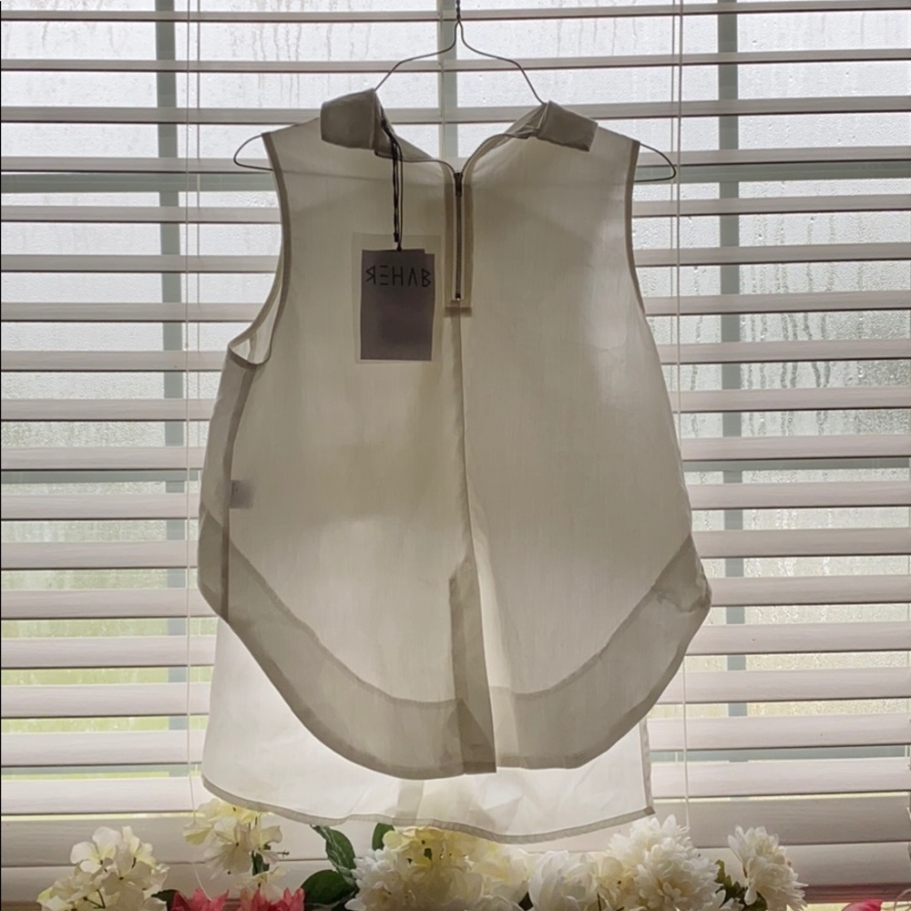 Rehab blouse